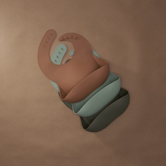 Baby Silicone Bib (Cocoa)